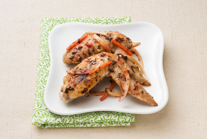 Marinated Chicken wings with Red perilla